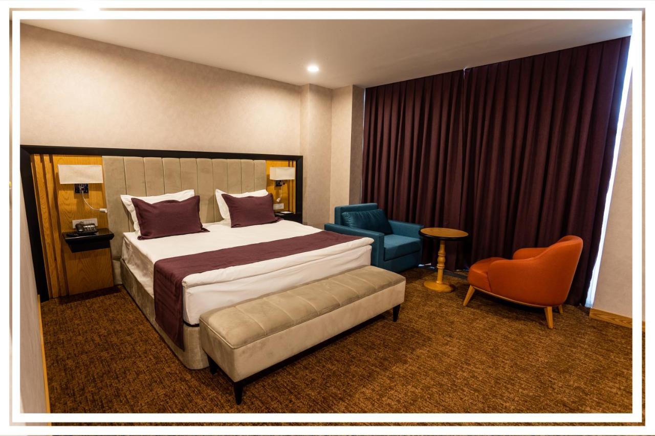 Premium Hotel Ganja Exterior foto